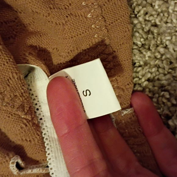 Lace Bralette Set - 7 Bras - Picture 4 of 6